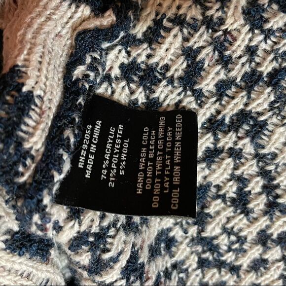 David Kahn cream and navy patterned sweater Small - Picture 11 of 12
